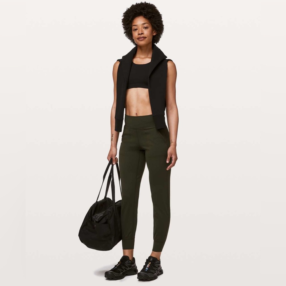 Lululemon Align Jogger 28"
Dark Olive (First Release)
Size 4
123